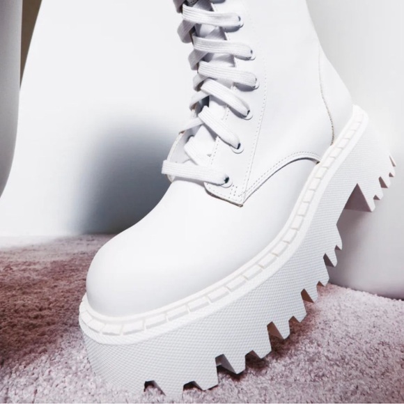ZARA WHITE LUG SOLE LEATHER LACE UP BOOTS - Picture 9 of 15